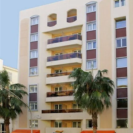 Residhome Promenade Aparthotel Nice